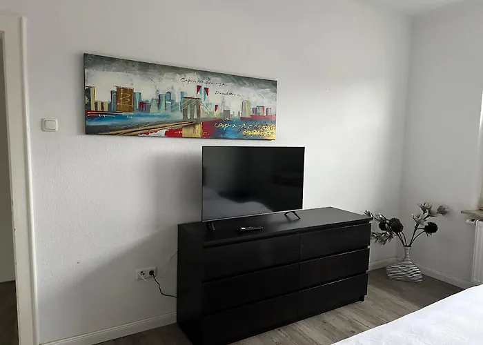 Oelhafendamm 7 Lägenhet *