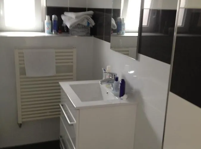 Oelhafendamm 7 * Wilhelmshaven